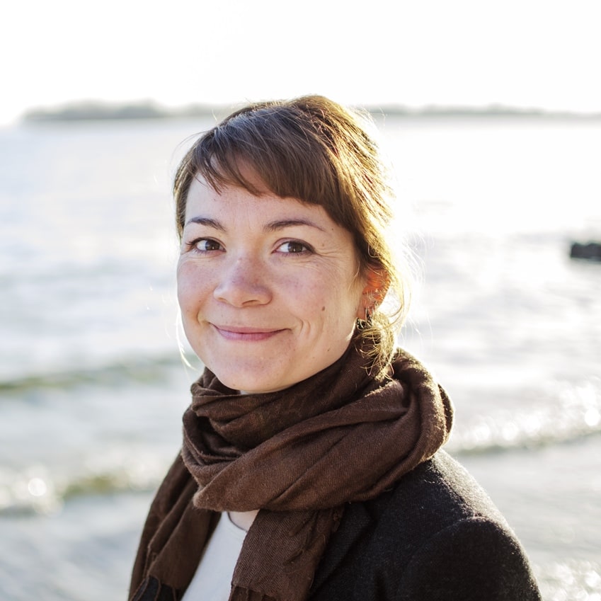 Heather, a long-standing top10readers.com reader